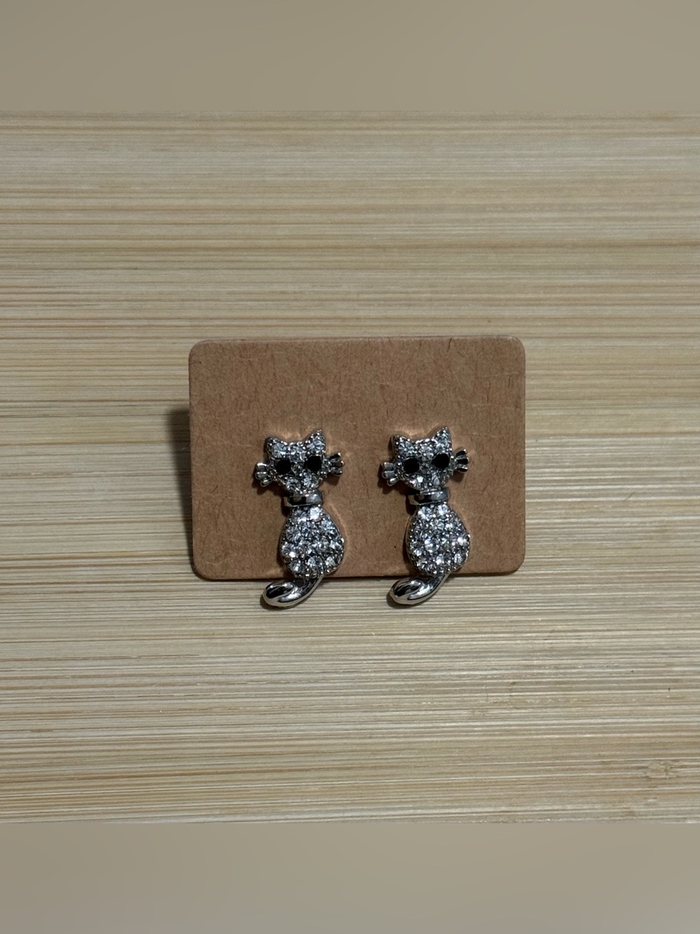 Rhinestone Cat Stud Earrings